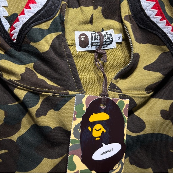 BAPE Color Camo Shark Full Zip Hoodie ‘green’ - Picture 8 of 8